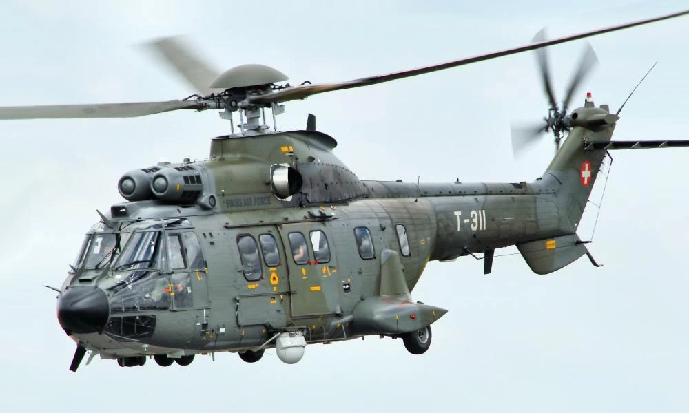 Κέρκυρα: Super Puma σπεύδει για απεγκλωβισμό πολιτών
